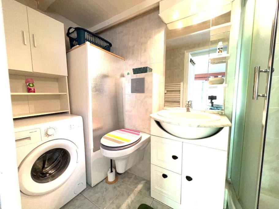 Le Jardin De Mae Apartment Bouc-Bel-Air Ngoại thất bức ảnh