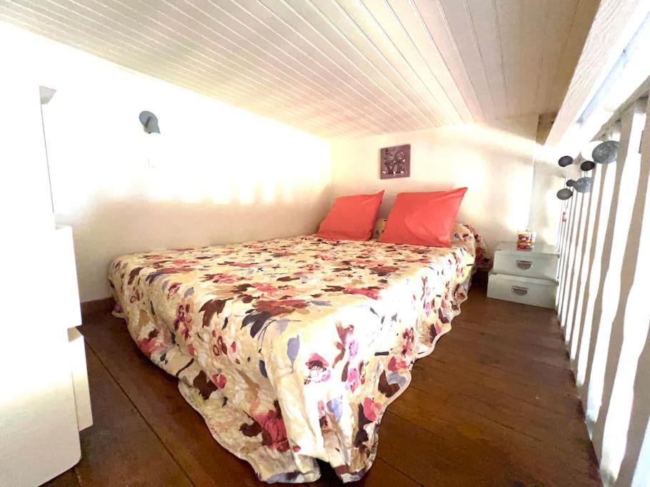 Le Jardin De Mae Apartment Bouc-Bel-Air Ngoại thất bức ảnh