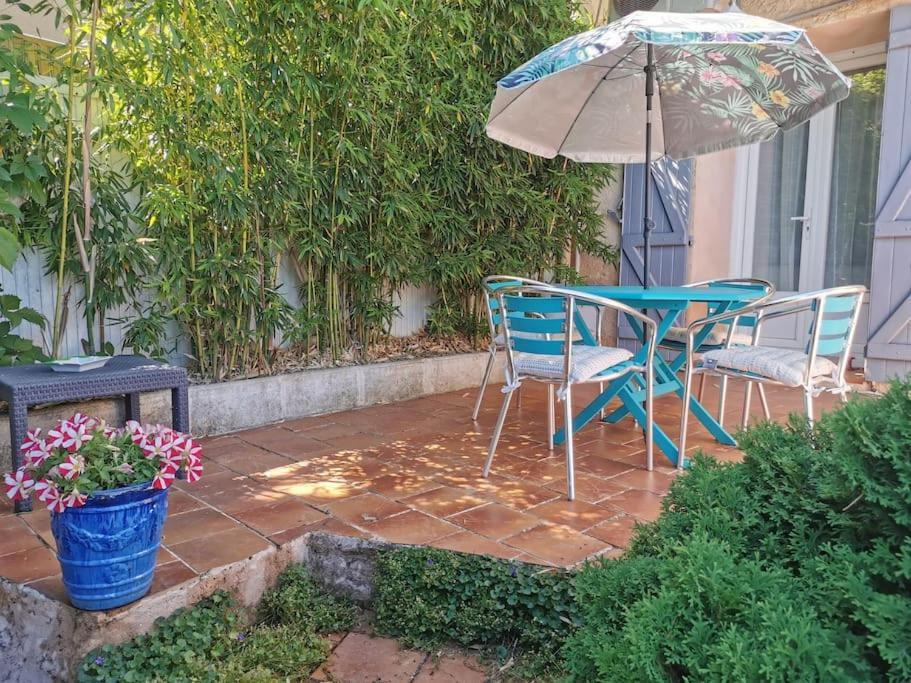 Le Jardin De Mae Apartment Bouc-Bel-Air Ngoại thất bức ảnh